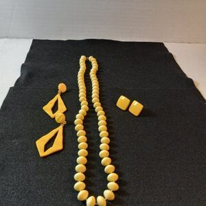 Vintage Retro Yellow Beaded Necklace & Earrings Granny Chic Fun